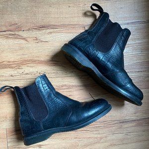 Dr Martens Chelsea Boots